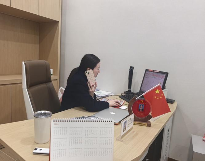 客戶經(jīng)理在行動(dòng):用心服務(wù)每一刻。