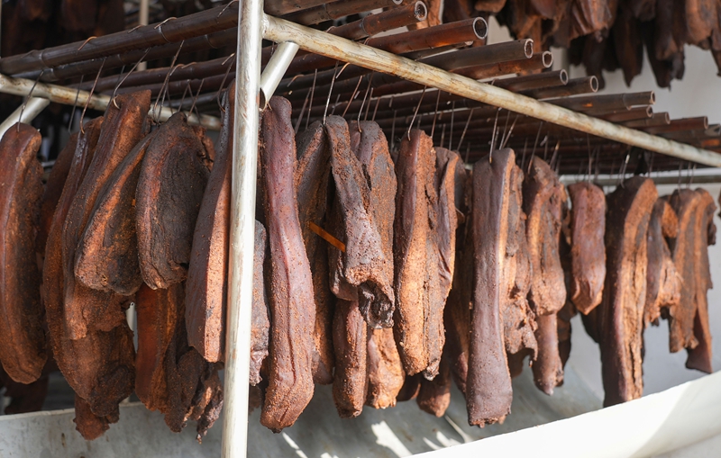 臘肉成品。陸勁松 攝.jpg