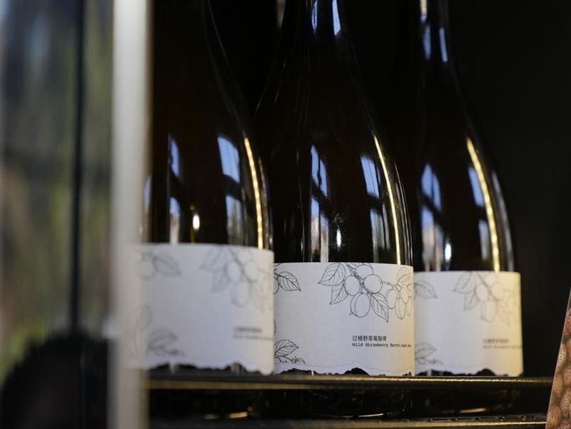 5、獲布魯塞爾啤酒挑戰賽布雷特啤酒組金獎——過桶野草莓酸啤。