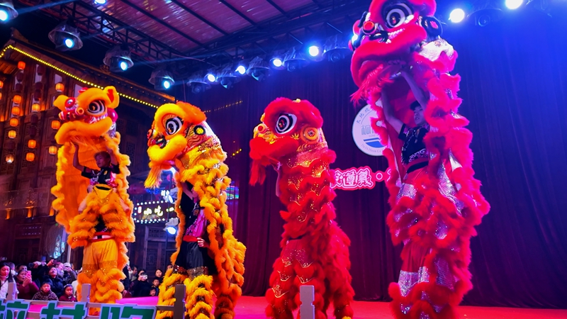 臺灣同心龍獅戰(zhàn)鼓隊。劉秀娟攝