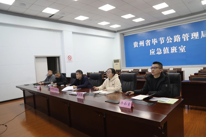 5 圖為調度現場 毛佳宜 攝.jpg