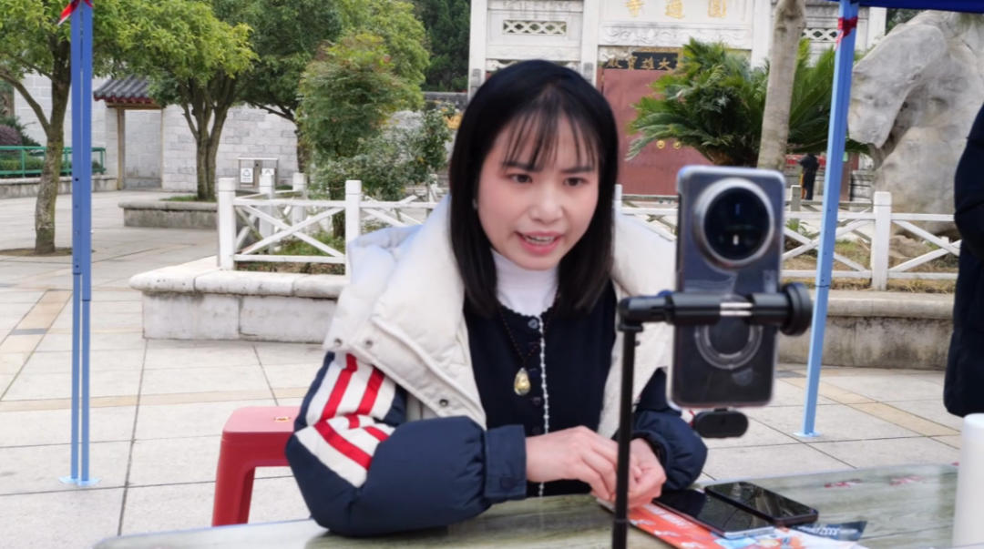 招聘會現(xiàn)場。