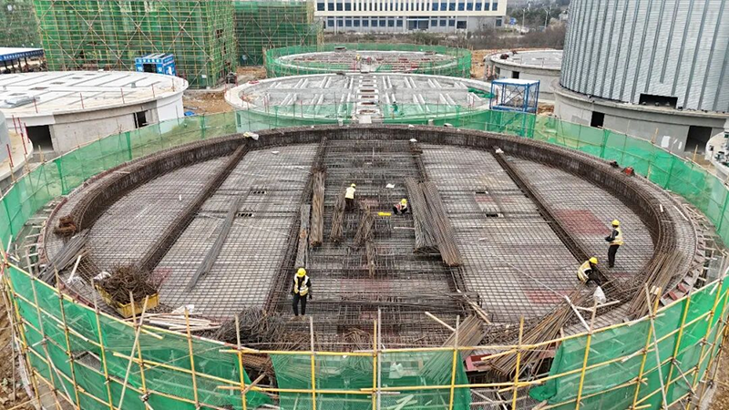 貴安綜合保稅區(馬場產業新城、深貴產業園區)進出口糧油產業園建設現場。丁亞攝