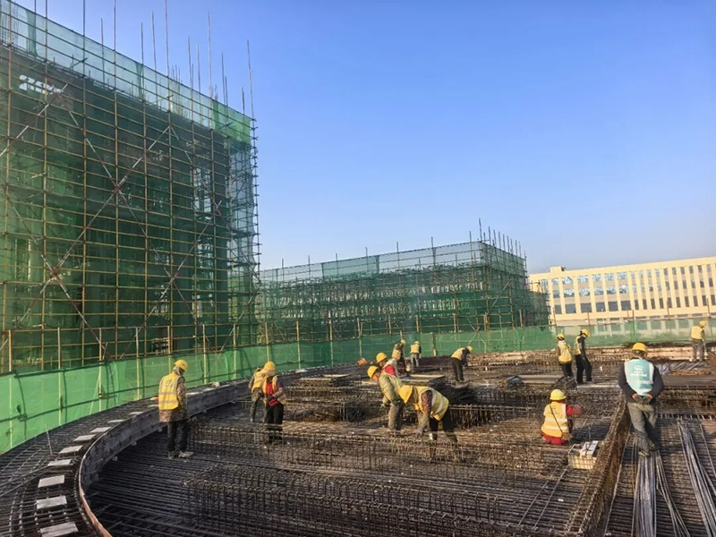 貴安綜合保稅區(馬場產業新城、深貴產業園區)進出口糧油產業園建設現場。丁亞攝