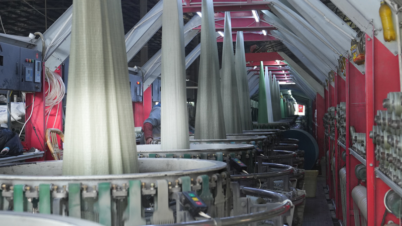 企業緊盯新訂單新市場 奮力開足馬力抓生產。