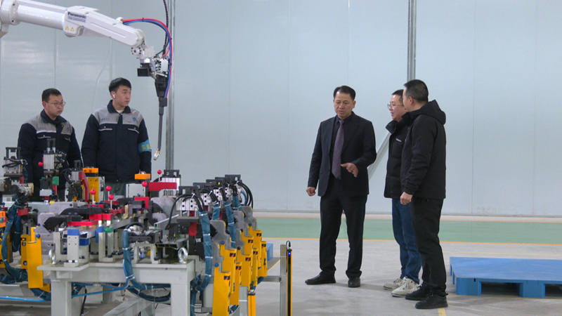 以優(yōu)化營商環(huán)境務實舉措 激發(fā)經(jīng)營主體強勁活力。