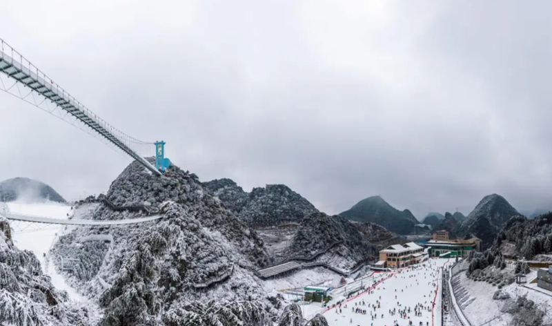 梅花山滑雪場。