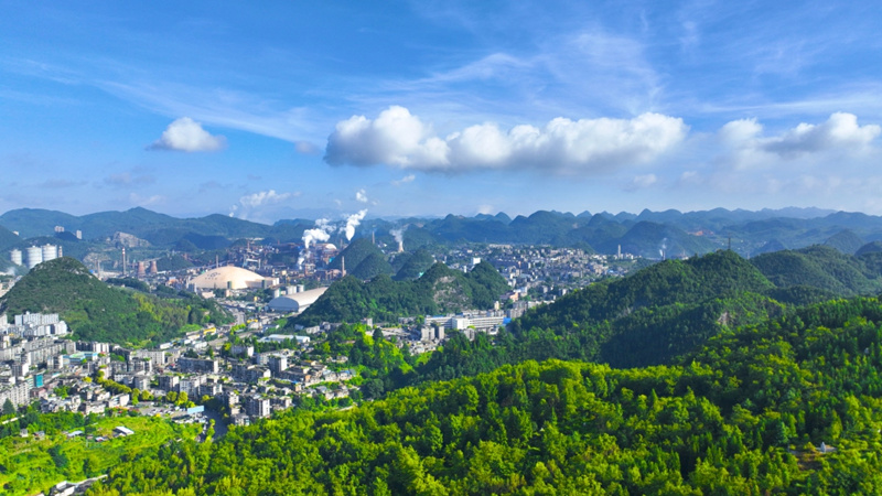 遠眺首鋼水鋼。