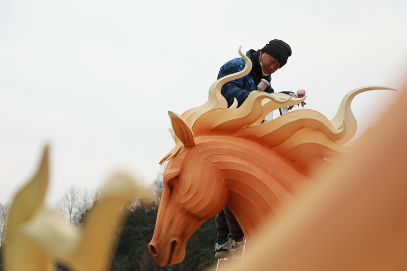 燈會布置現場。