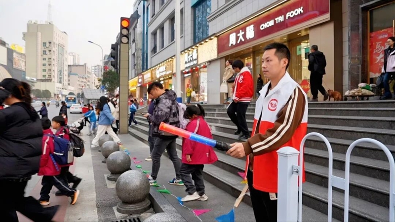 多方協同構建文明創建新格局。