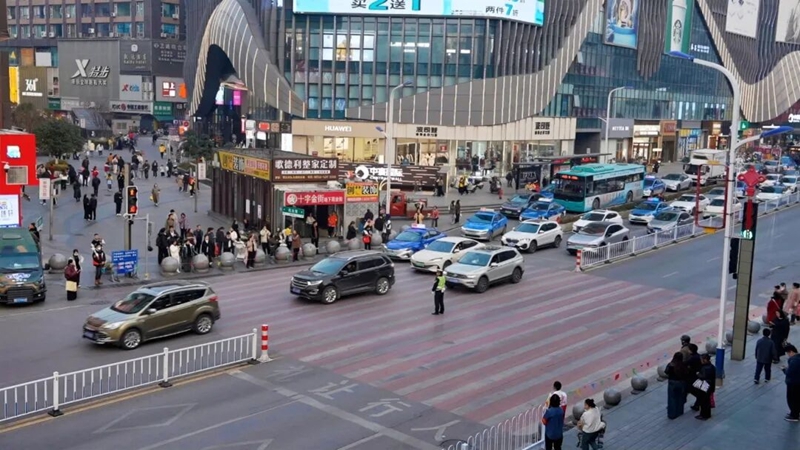 多方協同構建文明創建新格局。