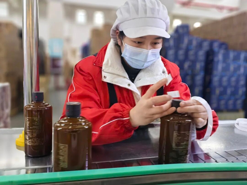 3 為酒貼上“數字身份證”.jpg