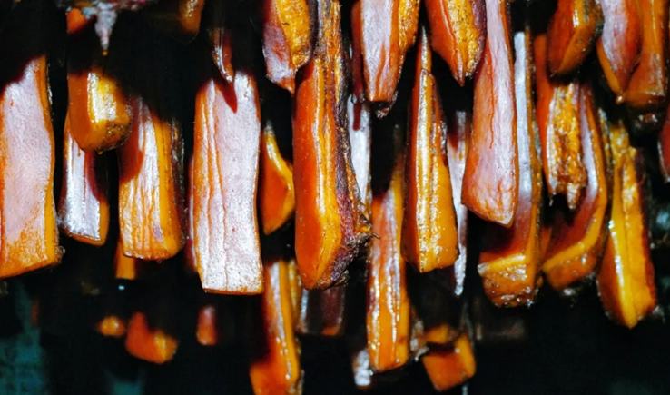 桐梓：畜禽與臘味市場購銷兩旺