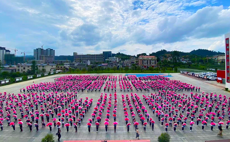 構(gòu)建非遺傳承新體系。