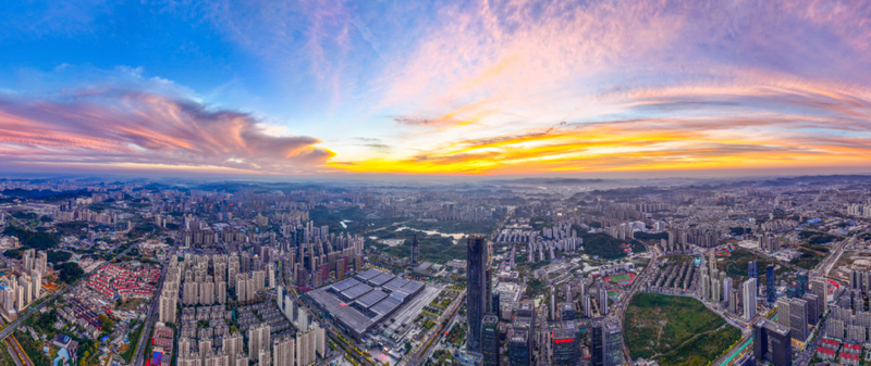 鳥瞰觀山湖，商業蓬勃發展正當時。 觀山湖區融媒體中心供圖