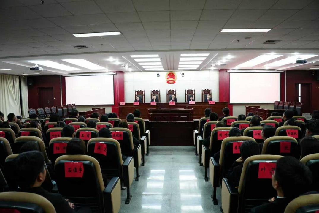 總結(jié)會現(xiàn)場。