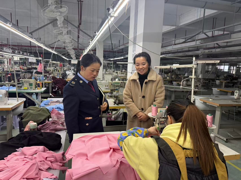 獨山稅務：精準施策優服務 助力企業產銷兩旺。