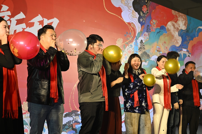 “E路同心 共赴新程”2026貴陽貴安網絡人士新春聯誼會舉行。