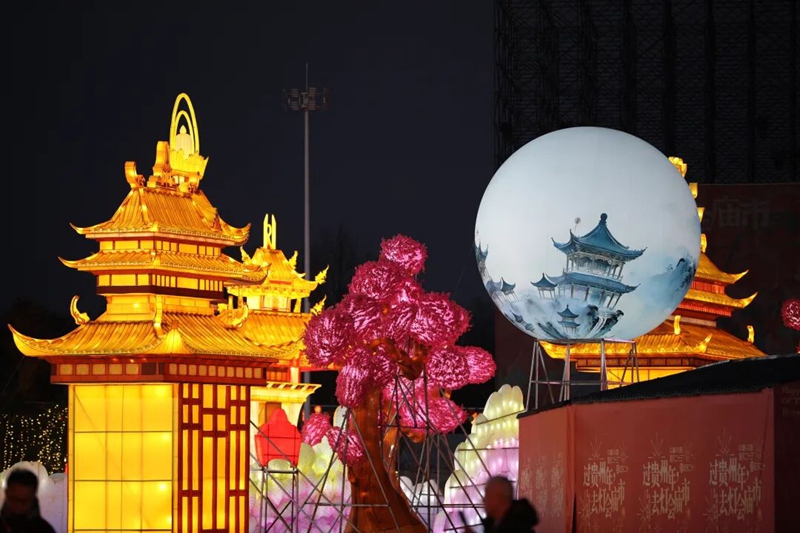 5 貴州山地人文,被巧妙地織入這流淌的璀璨之中 廖興丹 陳楊.jpg