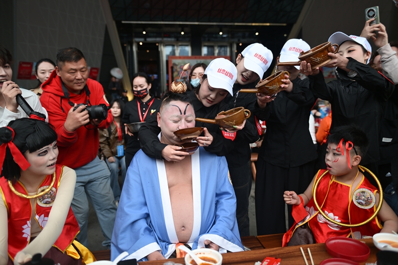 貴陽越界影城舉辦答謝宴