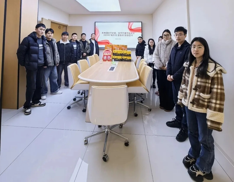 共青團畢節市委春節走訪慰問進行時。