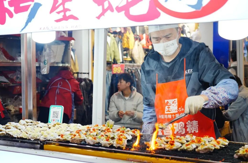 安順顧府街新春期間客流爆棚。