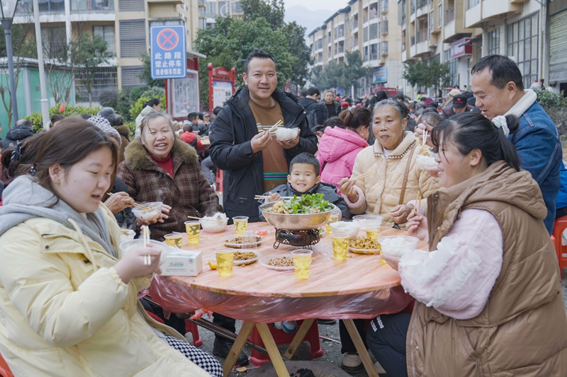 玉屏康華社區團圓宴。