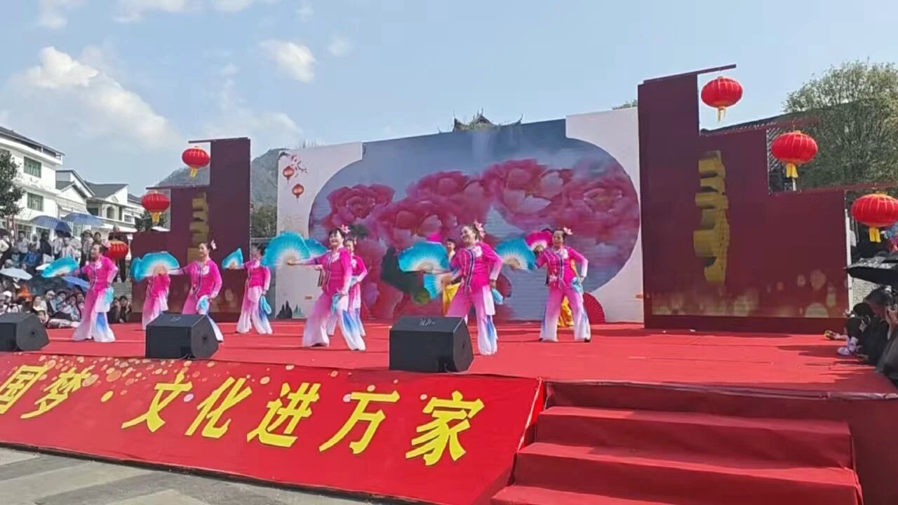 圖為開幕式現(xiàn)場(chǎng)。