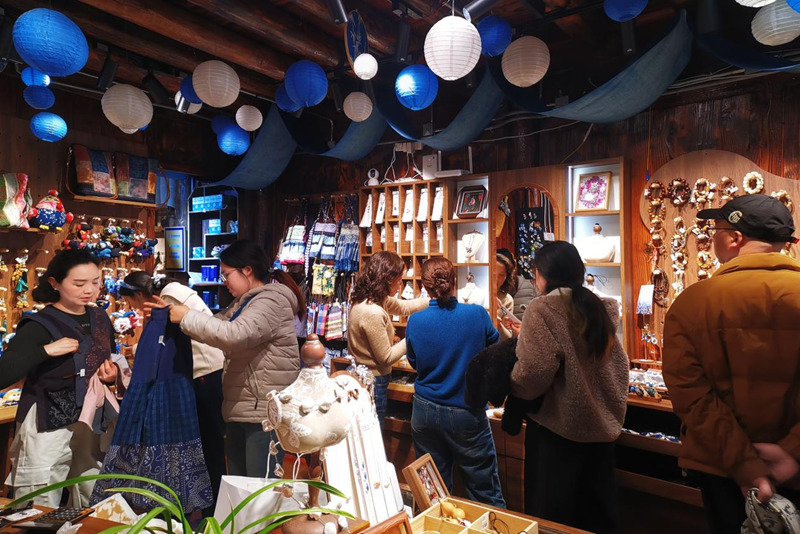 非遺民俗讓新春年味兒更濃。