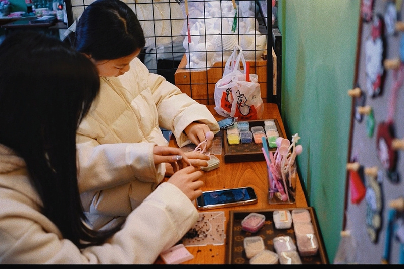 非遺民俗讓新春年味兒更濃。