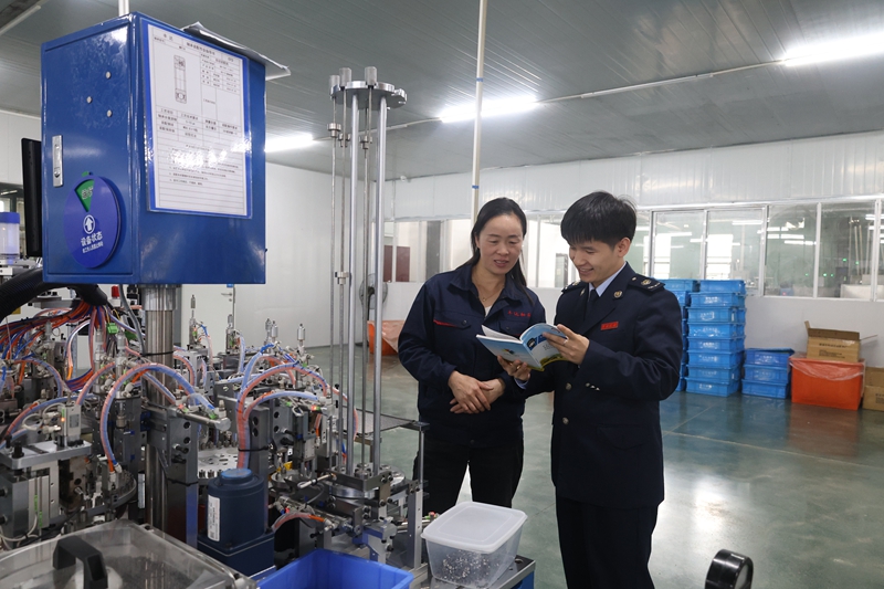 獨山：“稅”助軸承“加速跑” 企業趕單勁頭足。