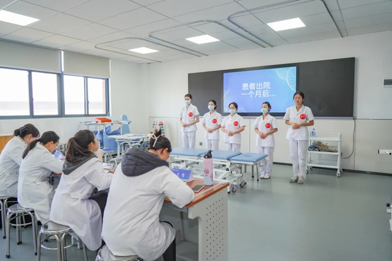 “以賽促學” 。