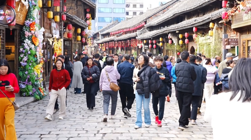 “百萬客流”見證城市治理溫度。