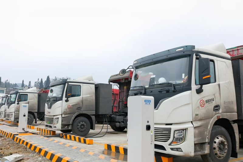 經開區充電站。