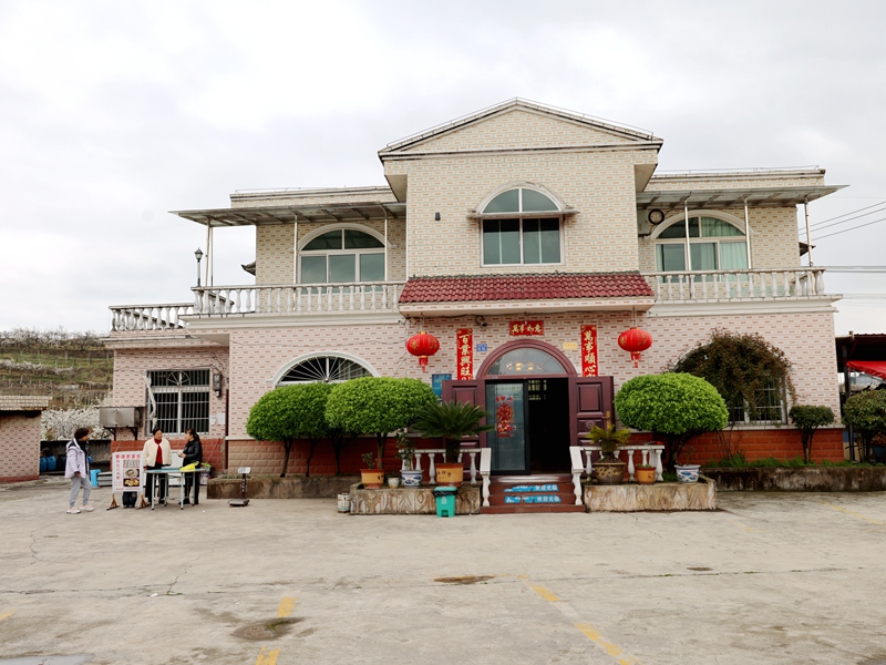 當地農家 。姜繼恒 攝