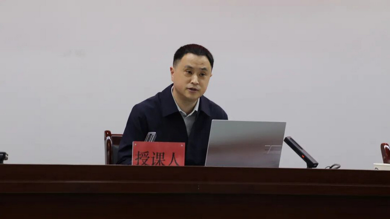 貴州省市場(chǎng)監(jiān)管局楊兵同志作交流分享。