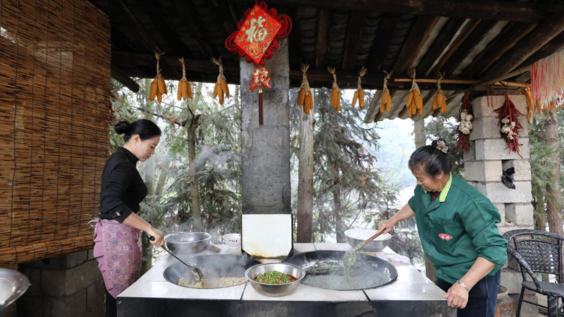 一口清明粑 滿是家鄉味。