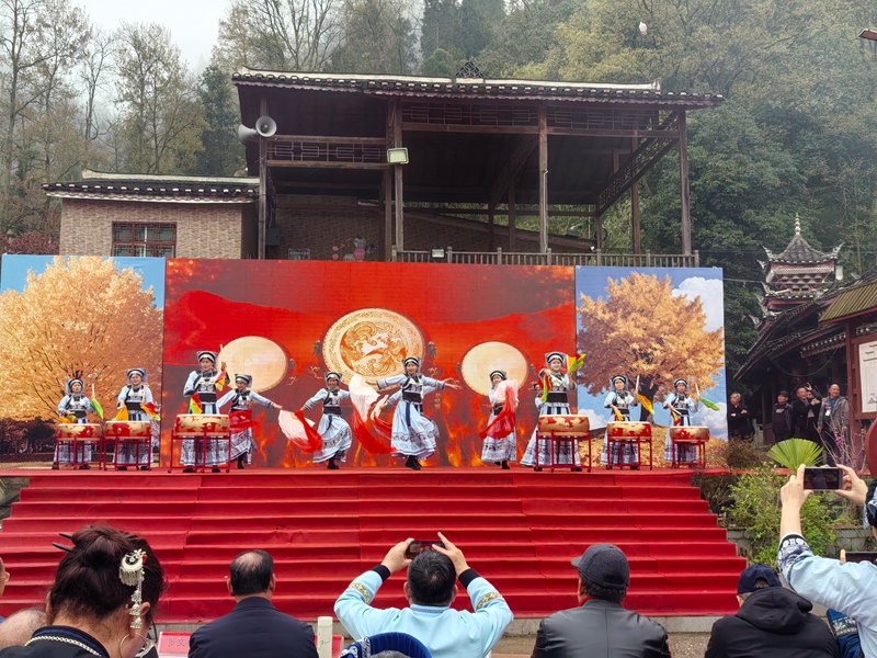 文藝活動現場1。王遠軍 攝.jpg