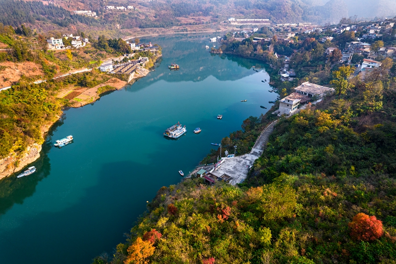 烏江上游六廣河段河清岸美。史開心 攝