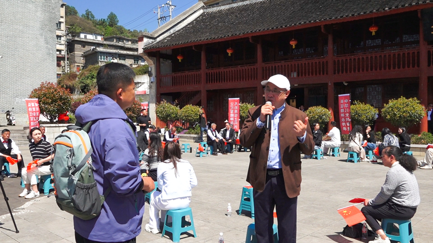 代表分享微感言。