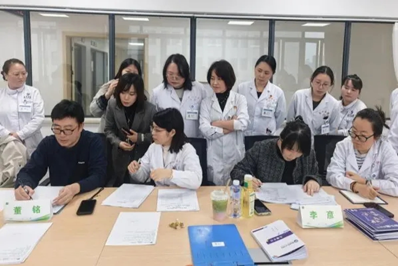 黔山論劍、破頭痛難題。