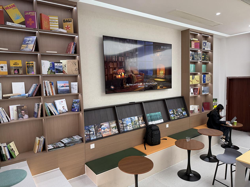 “青綠智游”店鋪。