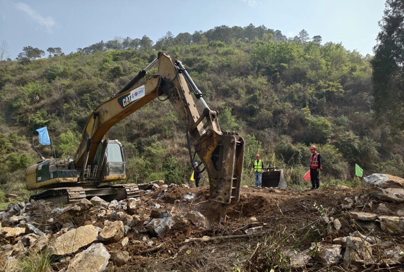 項(xiàng)目開工現(xiàn)場(chǎng)。