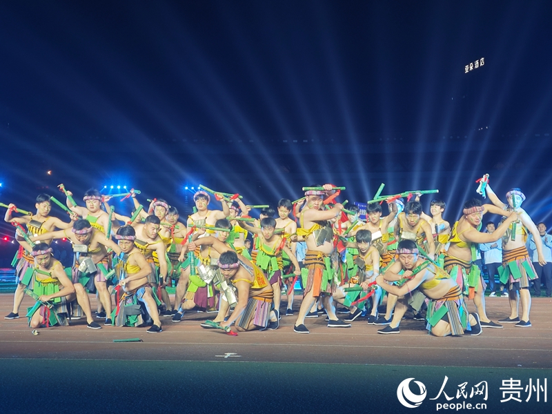 文藝展演。人民網 黃小桃攝.jpg