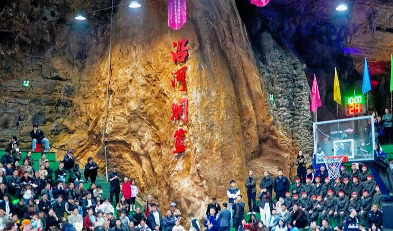 貴州沿河：春假賞梨花 洞籃引客來