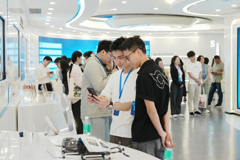 3 圖為黃埔 “數字人社” 大數據服務系統崗位智能匹配功能展示界面