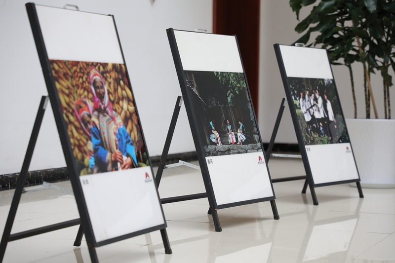 現場展出的攝影作品。