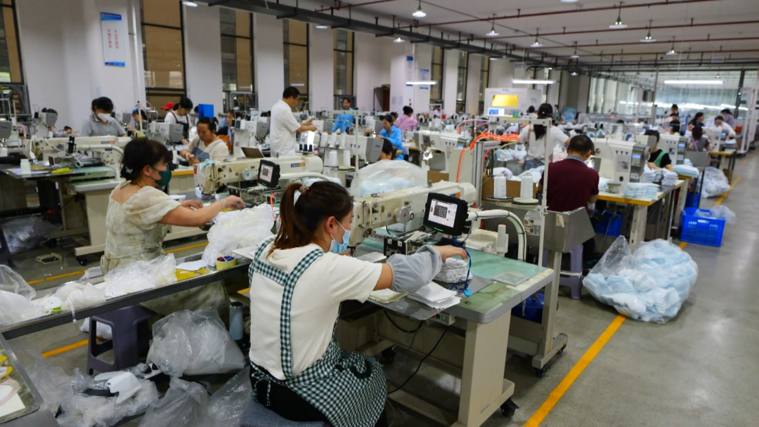 “西秀造”運動鞋遠銷海外市場。