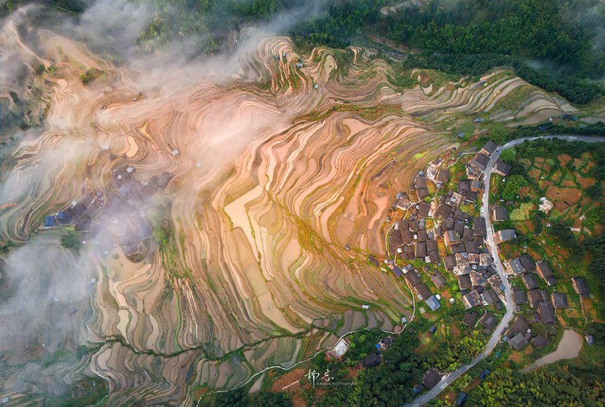 加榜梯田。